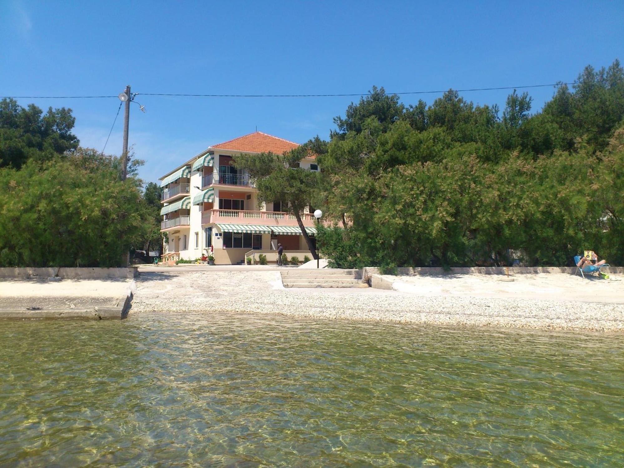 Guest House Malenica Sukošan Eksteriør billede